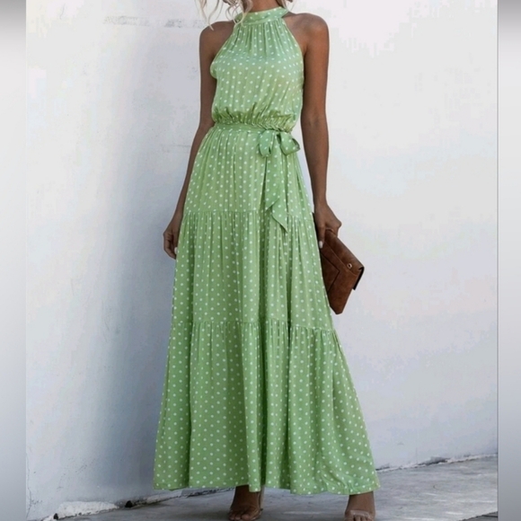 * NEW Chic Polka Dot Tiered Ruffle Halter Maxi Dress Green White - Picture 3 of 10
